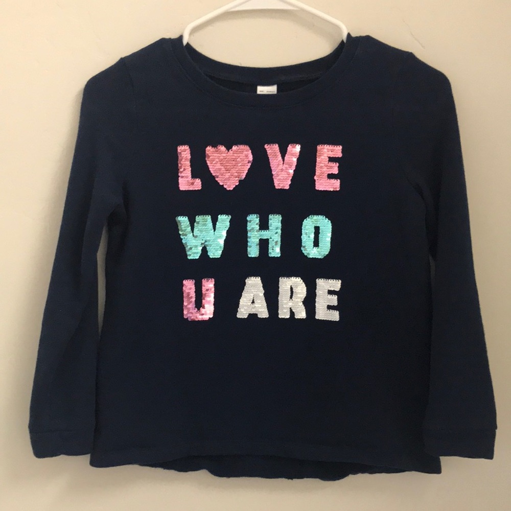 Navy sweatshirt “Love Who U Are” Size 10/12